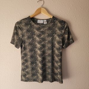 Jaclyn Smith Classic Black Cream Vintage stretchy abstract animal print Tee 90s